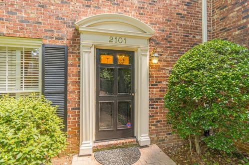 2101 Bohler Rd, Atlanta GA  30318-1515 exterior