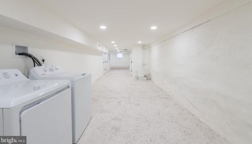 2020 16 St, Philadelphia PA  19121-2336 exterior
