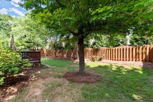 385 Fairbrook Cir, Marietta, GA 30067-3502