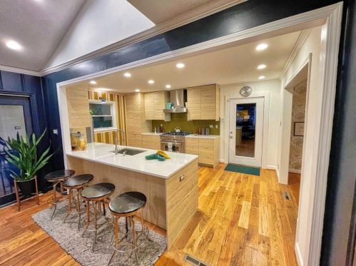 2147 Council Bluff Ct, Atlanta GA  30345-4130 exterior