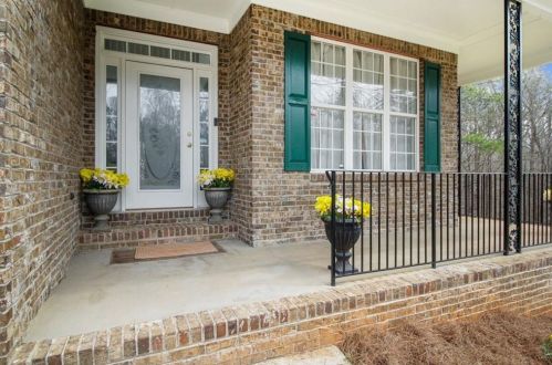 215 Lanella Pkwy, Conyers GA  30013-5239 exterior