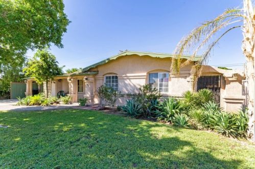 1005 Encinas Ave, Calexico, CA 92231-2502