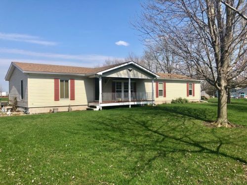 1000 135th Ct, Crown Point, IN 46307-9726