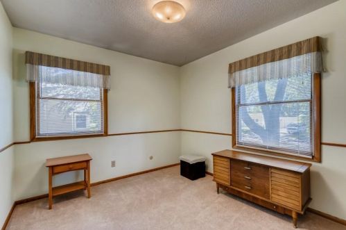 2182 Desoto St, Saint Paul MN  55117-1829 exterior