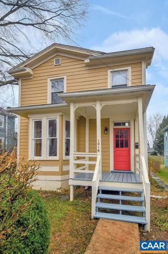 1016 Grove St, Charlottesville, VA 22903-3404