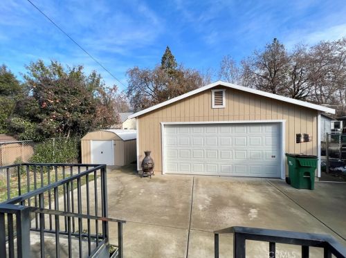 951 Hazel St, Chico, CA 95928-6037