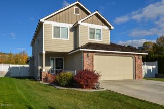 7309 Avalanche Ct, Yakima, WA 98908-5412
