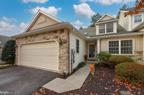1836 Windsong Ln, Lancaster, PA 17602-7002