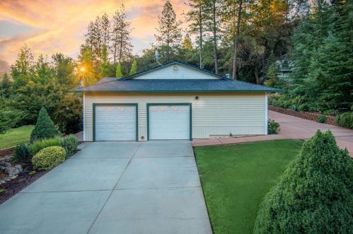11488 Mikado Ct, Auburn, CA 95602-8387