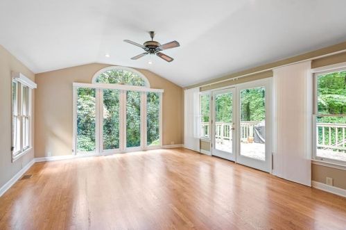 152 Burdette Rd, Atlanta GA  30327-4804 exterior