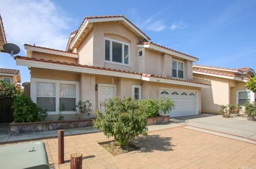 3344 Dorsey Dr, Santa Ana, CA 92704-1472