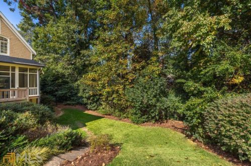 4711 Dudley Ln, Atlanta GA  30327-3330 exterior
