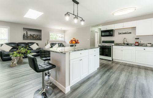 630 Londonberry Ln, Lemont IL  60440-1017 exterior