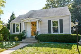 451 June Ter, Hoffman Estates, IL 60010-3242