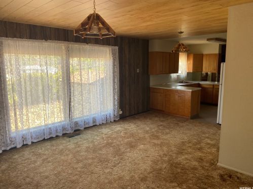 430 700, Perry UT 84302-1619 exterior