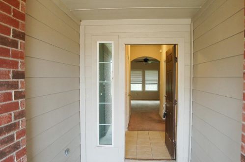 8116 Autumn Creek Trl, Fort Worth TX  76134-4938 exterior