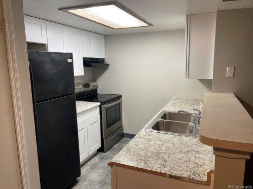 17034 Tennessee Dr, Denver, CO 80017-3246