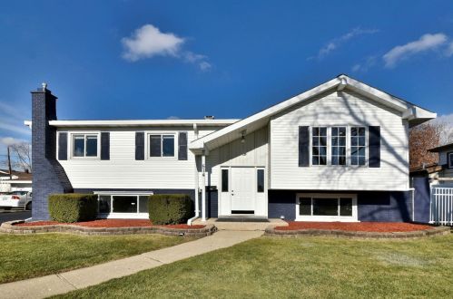 514 Comstock Ave, Addison, IL 60101-4806