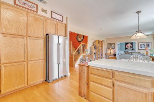 1746 Fir Dr, Los Banos CA 93635-5236 exterior