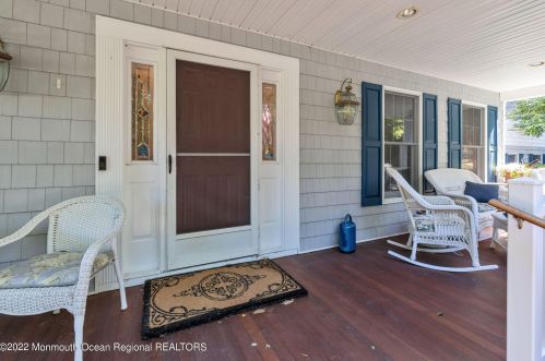 23 Heyward Hills Dr, Holmdel Village, NJ 07733-1403