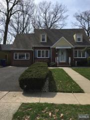 195 Poplar Ave, Hackensack NJ  07601-2817 exterior