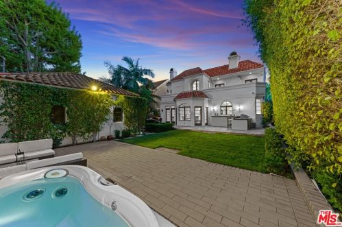 333 22nd St, Santa Monica, CA 90402-2507