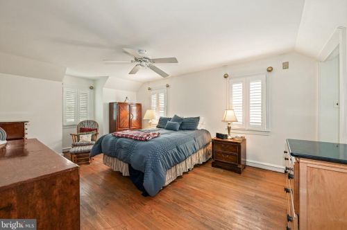 727 Redman Ave, Haddonfield NJ 08033-2743 exterior