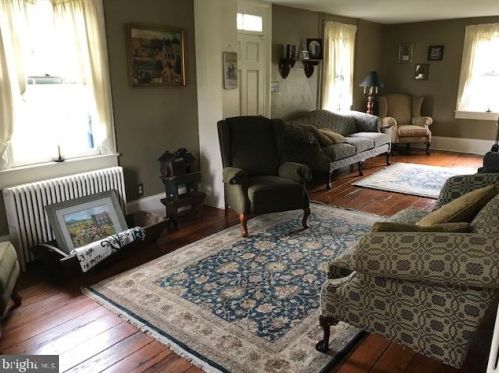 591 Ye Greate St, Greenwich, NJ 08323-2403