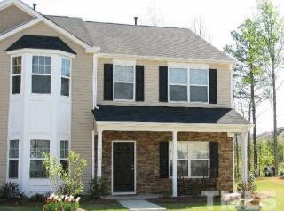225 Hampshire Downs Dr, Cary, NC 27560-9733