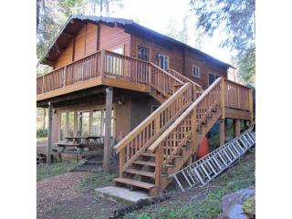 10297 Ridge View Ter, Westport OR  97016-7231 exterior