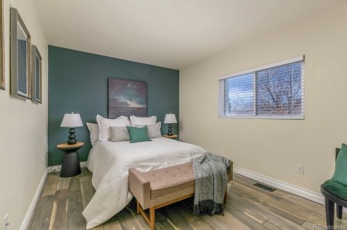 7825 Kittredge Cir, Englewood CO  80112-4644 exterior