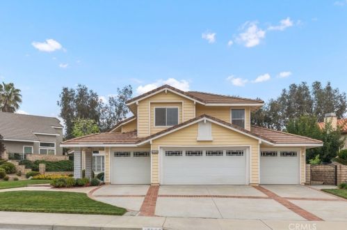 17528 Windcreek Cir, Riverside, CA 92503-6536