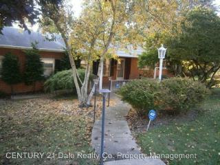 2796 Cambridge Rd, York PA  17402-3933 exterior