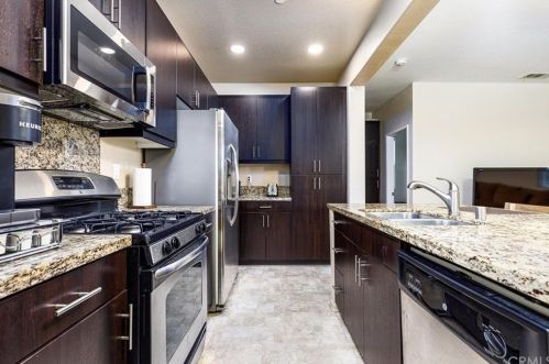 28116 Calle Lumina, Temecula, CA 92592-7006