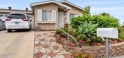 3150 Calle Osuna, Oceanside, CA 92056-3940
