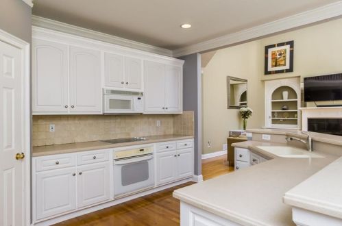5009 Happy Hollow Rd, Atlanta GA  30360-1649 exterior