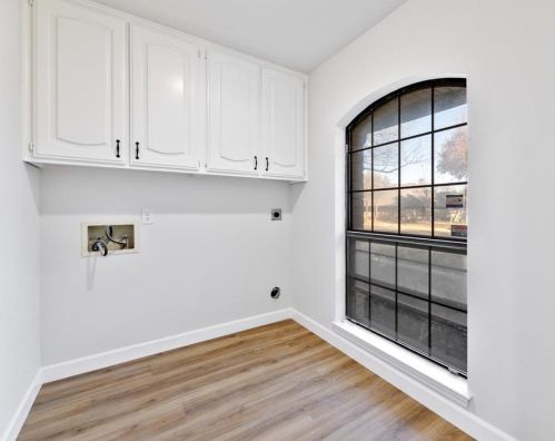 4201 Candlewind Ln, Fort Worth TX  76133-7045 exterior