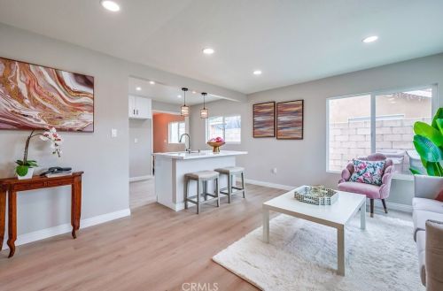 905 Kansas Ave, Colton, CA 92324-2631