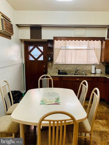 1932 16th St, Philadelphia PA  19145-3011 exterior