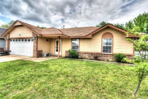9477 Birchwood Dr, Claremore, OK 74019-0823