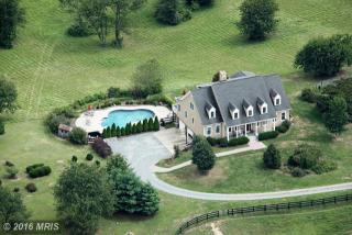 250 Auburn Rd, Mount Weather, VA 22611-3012