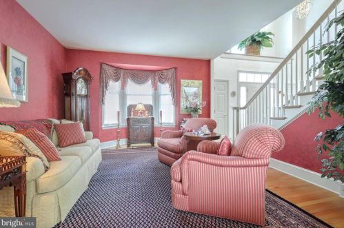 1020 Steeplechase Dr, Lancaster PA  17601-1779 exterior