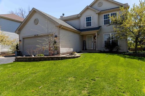 2416 Woodlake Ct, Naperville, IL 60564-8411
