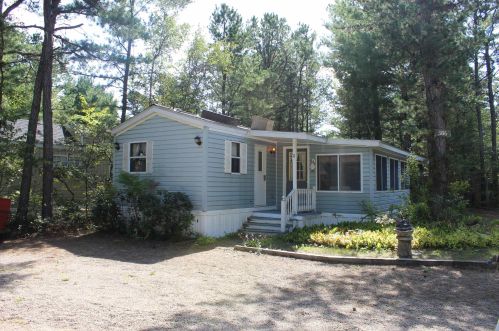 11 Shawnee Ln, Freedom, NH 03836-5510