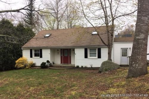 98 Birch Ave, Waltham, ME 04605-1651