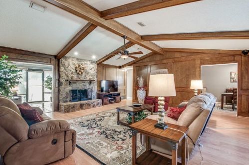 3919 Story Rd, Irving TX  75038-5926 exterior