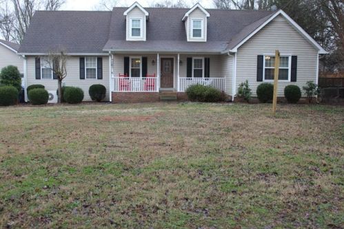 2529 Ramblewood Dr, Murfreesboro, TN 37129-3246