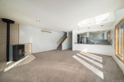 315 Chipmunk Cir, Silverthorne CO 80498-9205 exterior