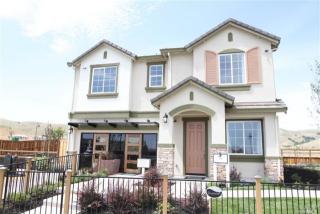 2068 Morgan Ct, Fairfield, CA 94534-7464