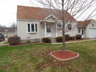 2937 Indianola Dr, Toledo, OH 43614-5211
